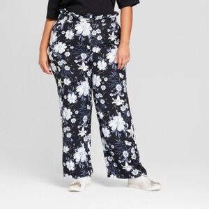 Who What Wear NWT Black Floral Relaxed Paperbag Trouser Pants